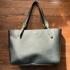 Tory Burch Emerson Small Buckle Tote